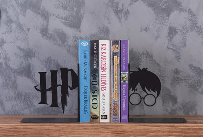 Büyücülük Okulu Sihirli Düello Kitap Tutucu